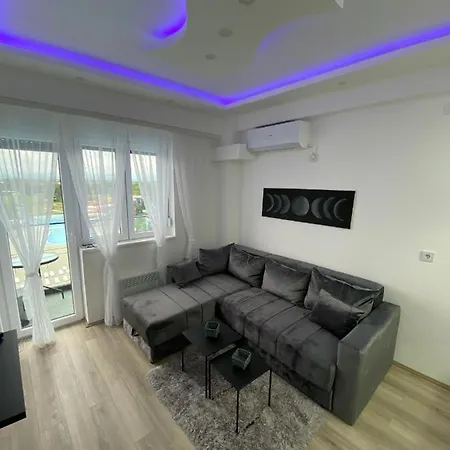 Aqua Panoramic Апартаменты *