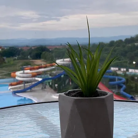 Aqua Panoramic Апартаменты *