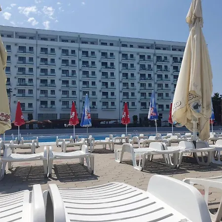 Aqua Panoramic